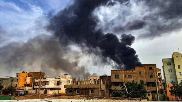 股票配资票配资论坛 苏丹西部两地遭空袭，共造成15人死亡23人受伤